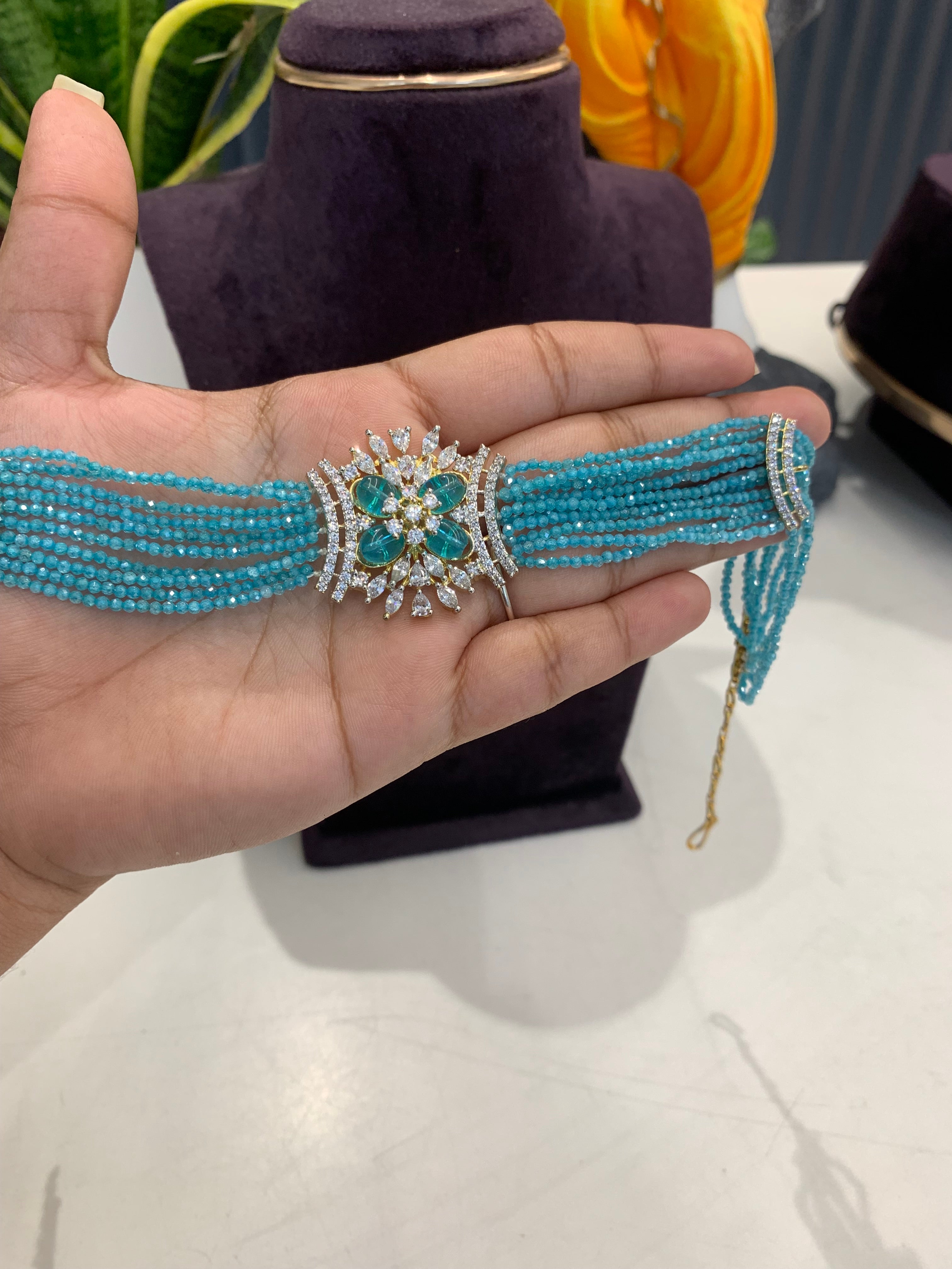 Beautiful premium crystals chocker set