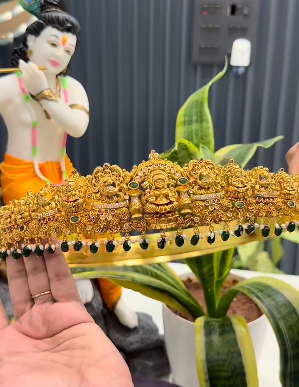 Beautiful Lakshmidevi Adult Vaddanam