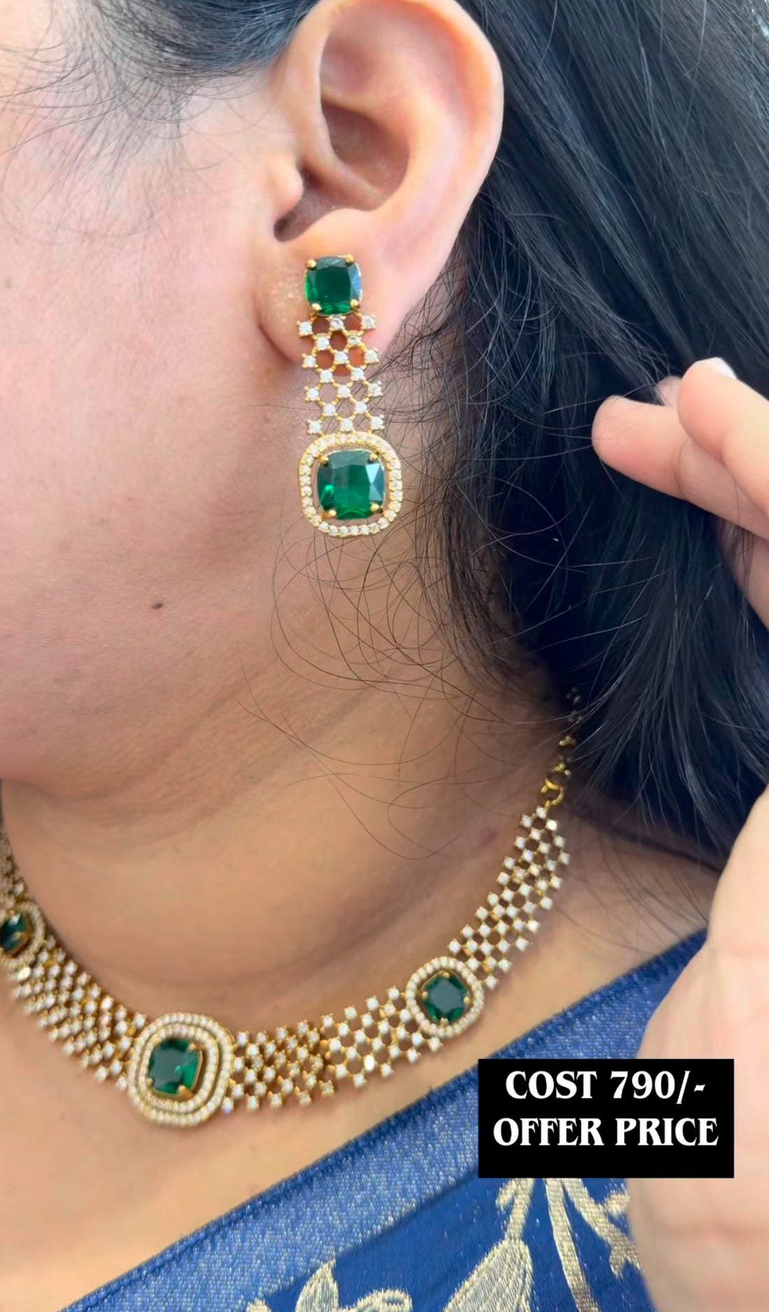 Beautiful simple green stone necklace