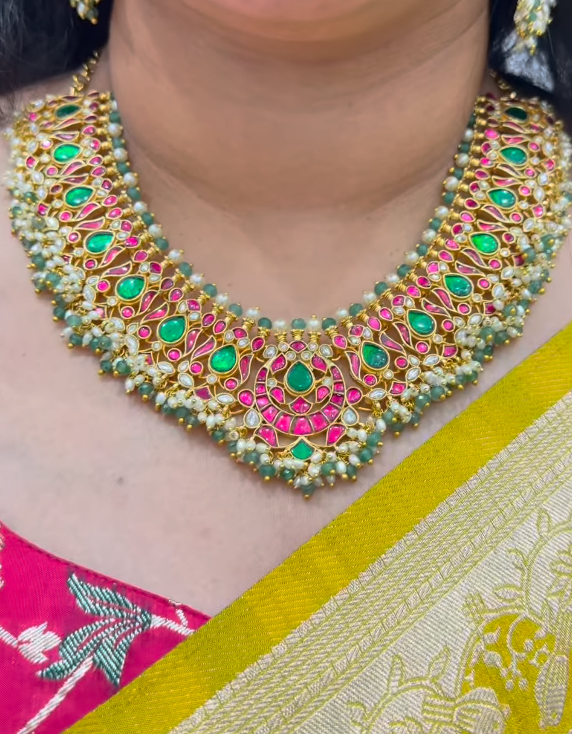 Beautiful heavy jadav necklace piece