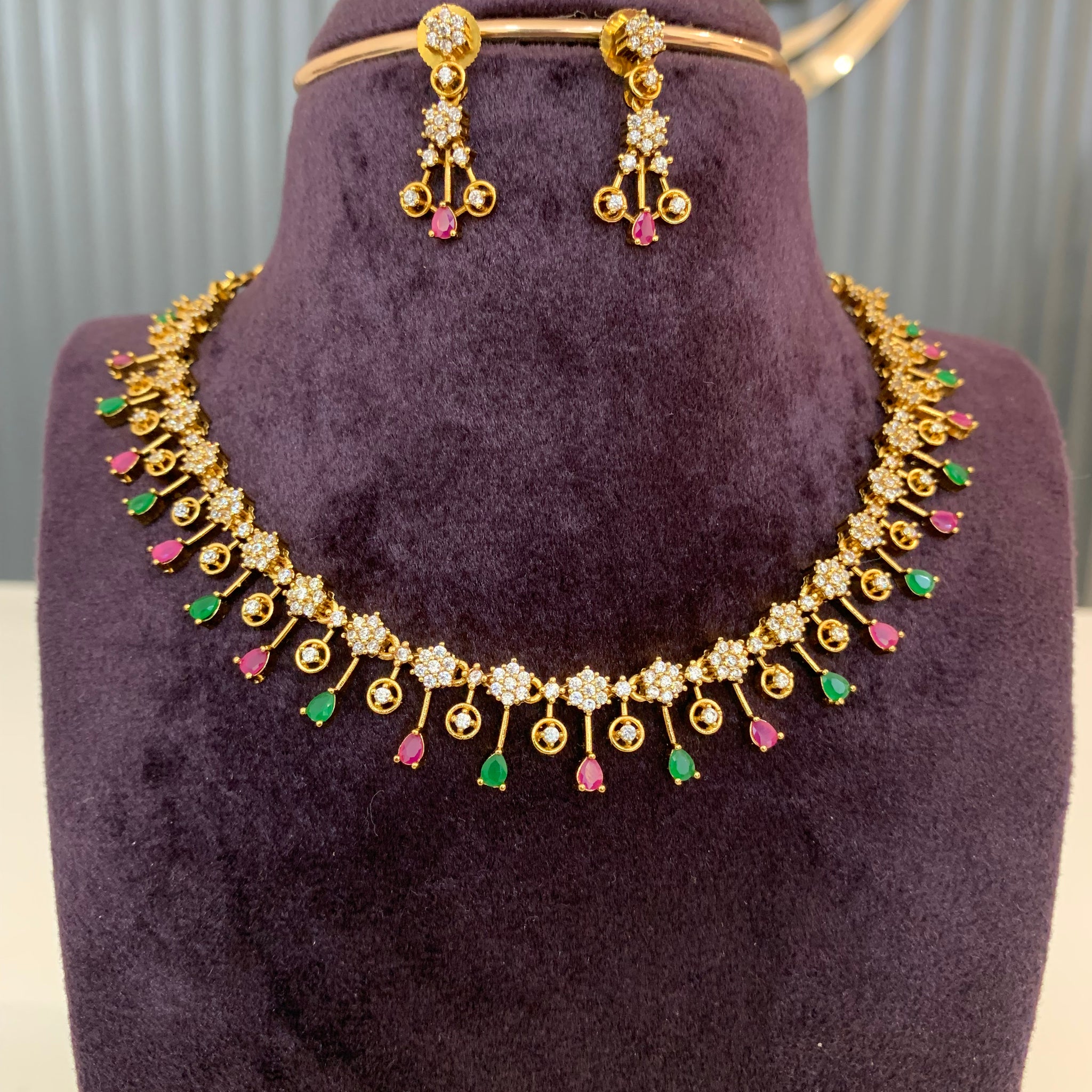 Simple necklace
