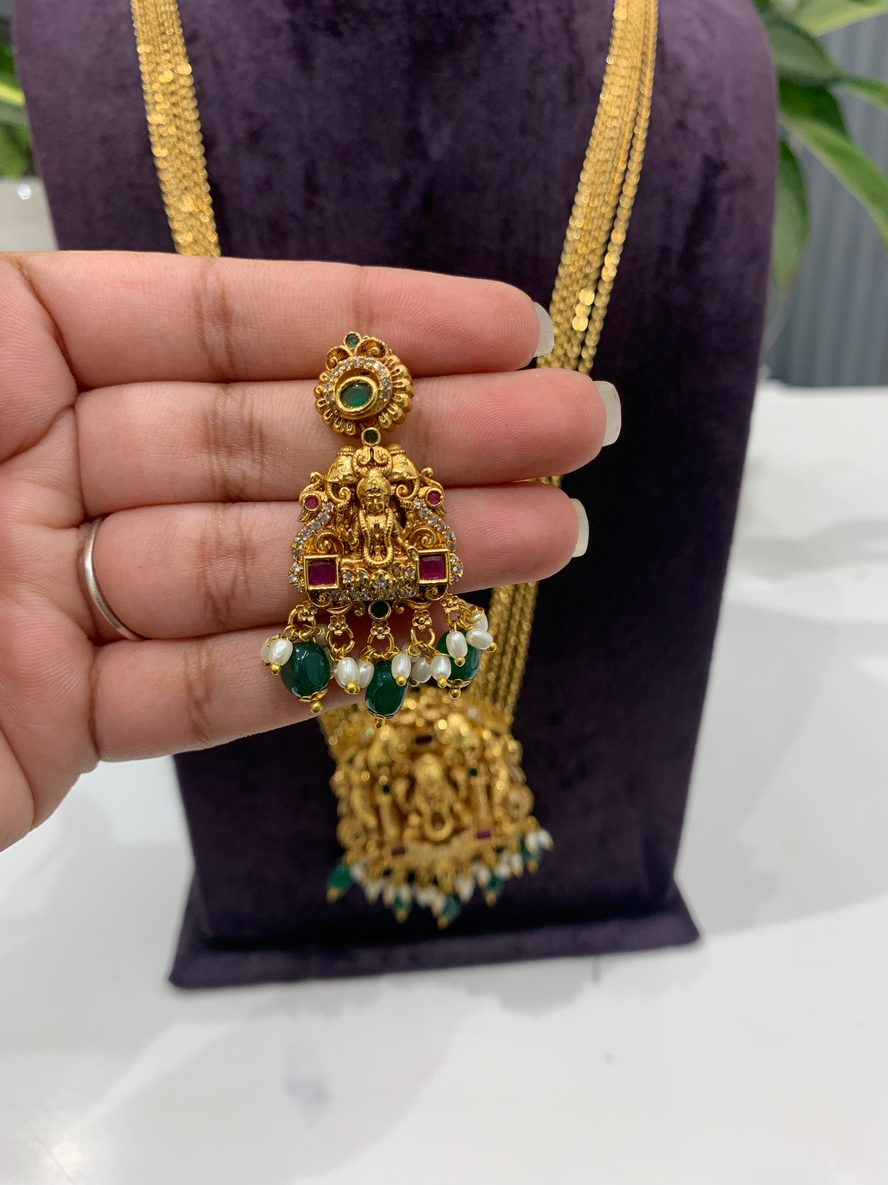 Beautiful chandraharam set