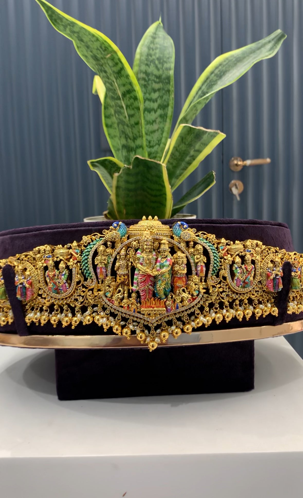 Beautiful meenakari vaddanam (20days prebook)