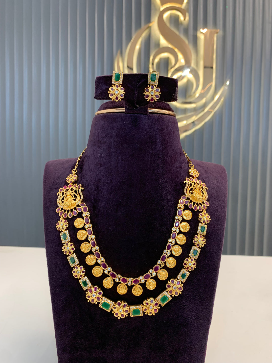 Beautiful Nakshi necklace