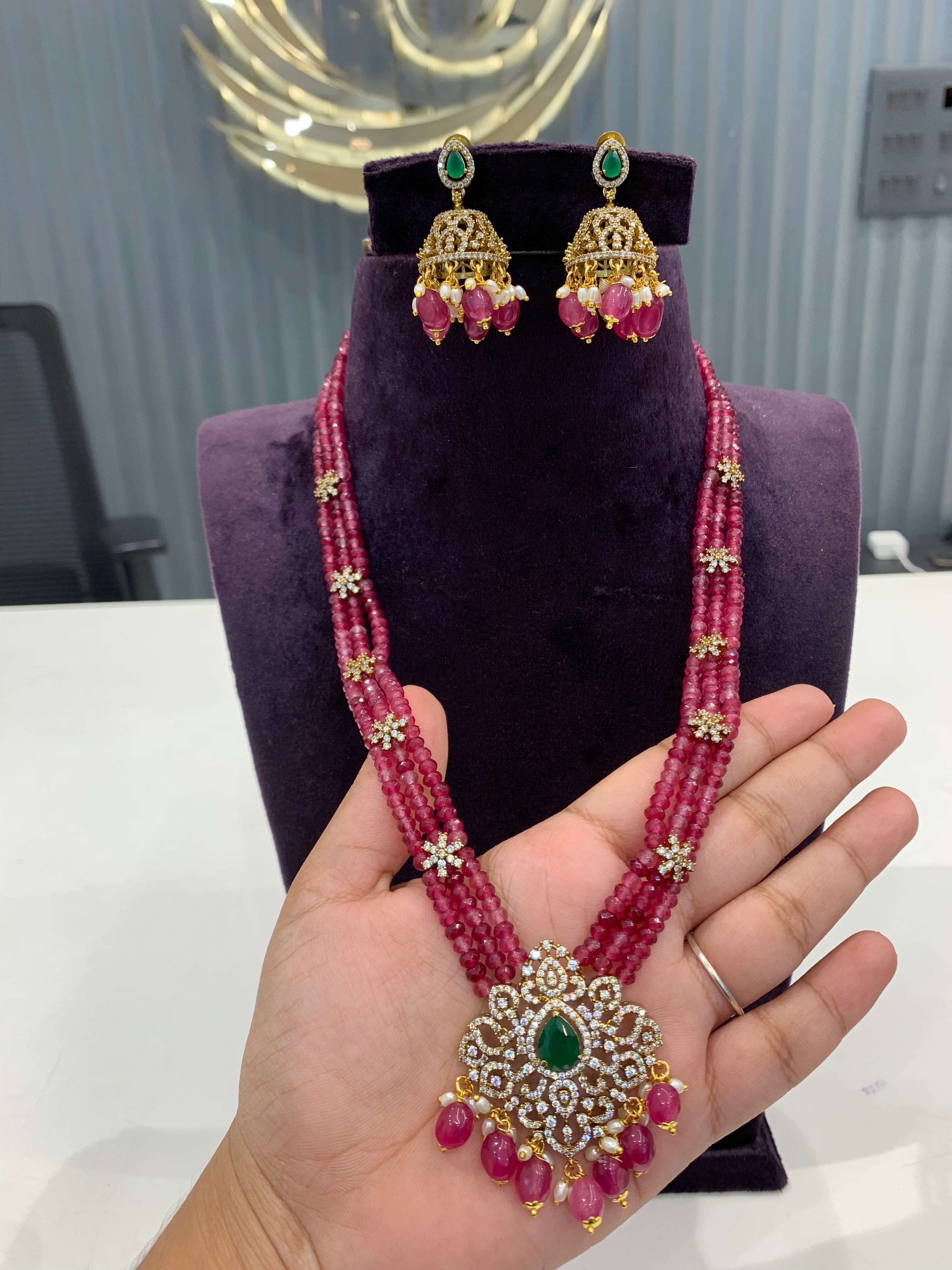 Beautiful customised beads set