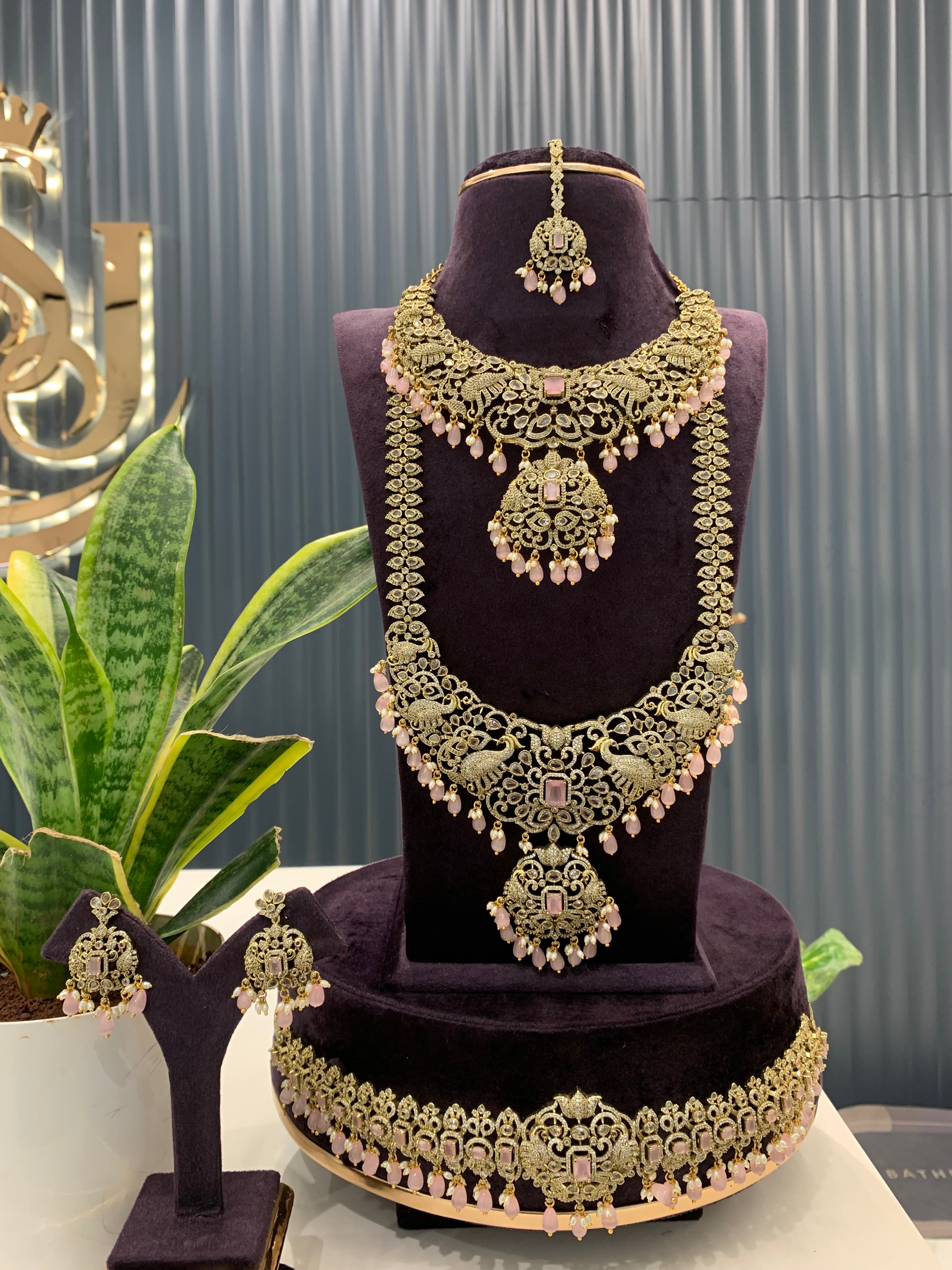 Beautiful Hevay Full Bridal Combo set Necklace Haram Vadanam Earrings and tikka