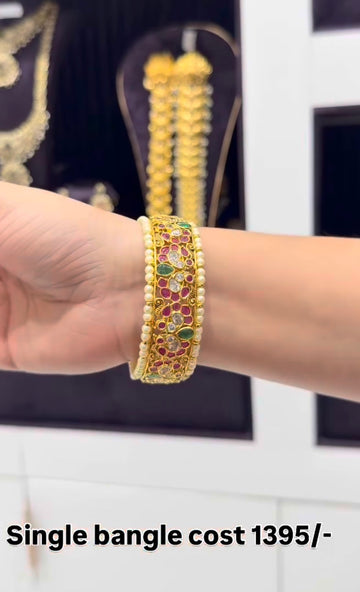 Beautiful single Bangle