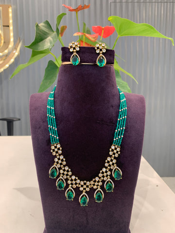 Beautiful Locket set with Premium crystals Danda