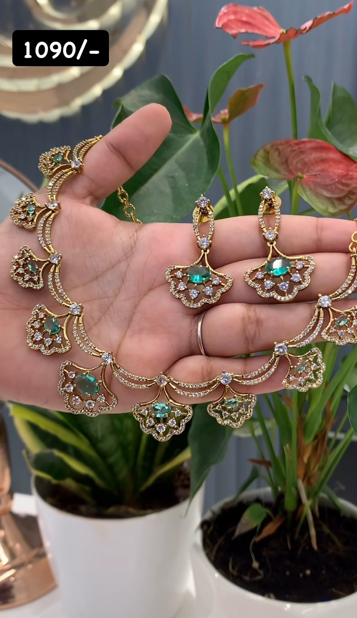 Beautiful simple necklace