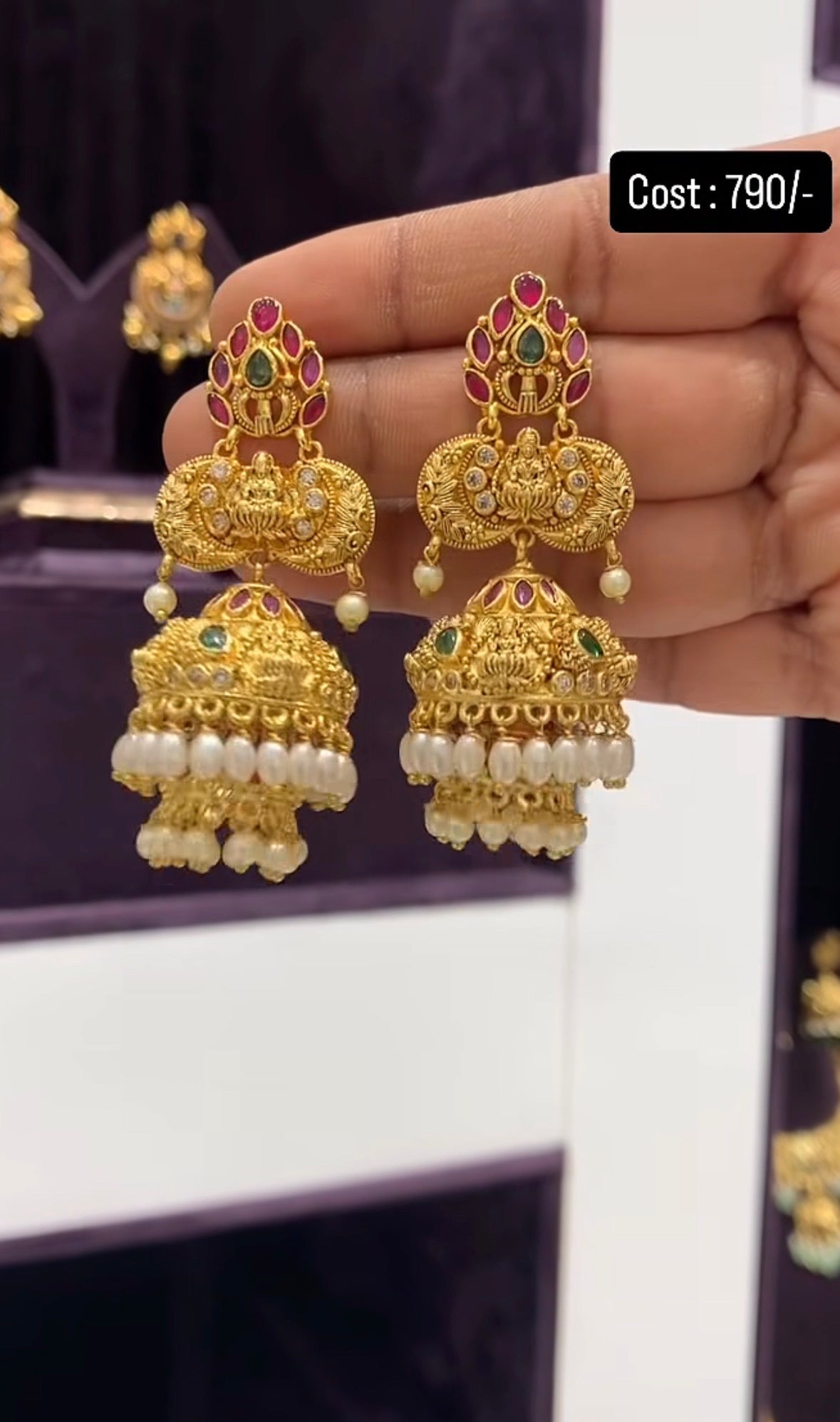Beautiful double step jumkies