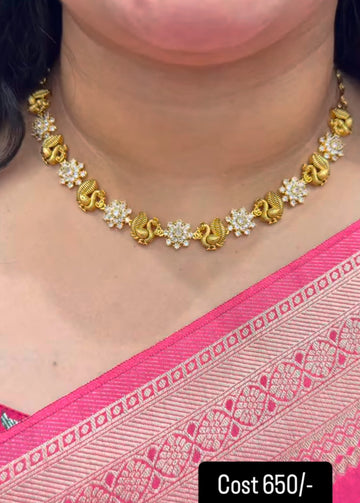 Beautiful simple necklace