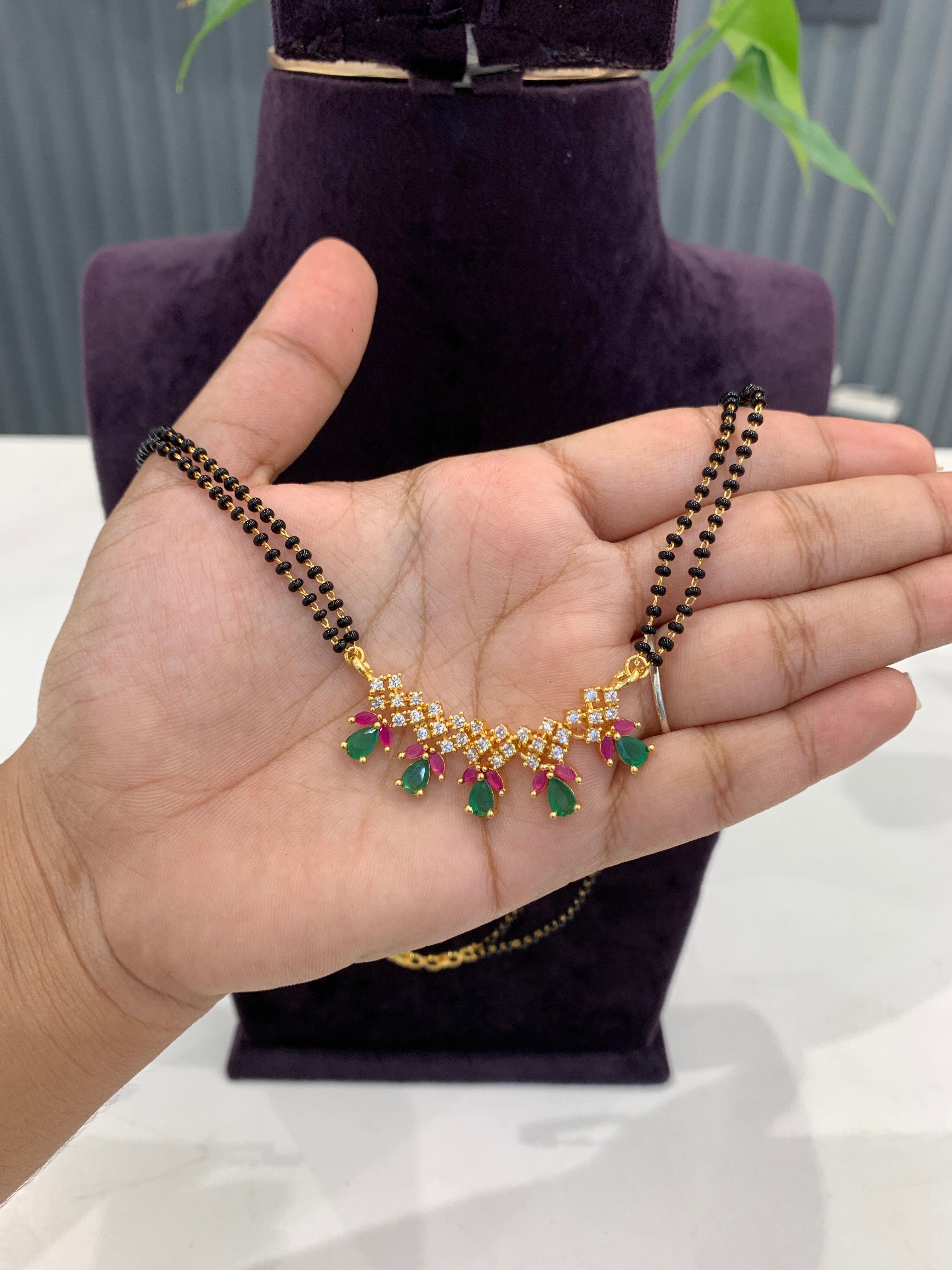 Beautiful blackbeads 2 lines 18 inchs