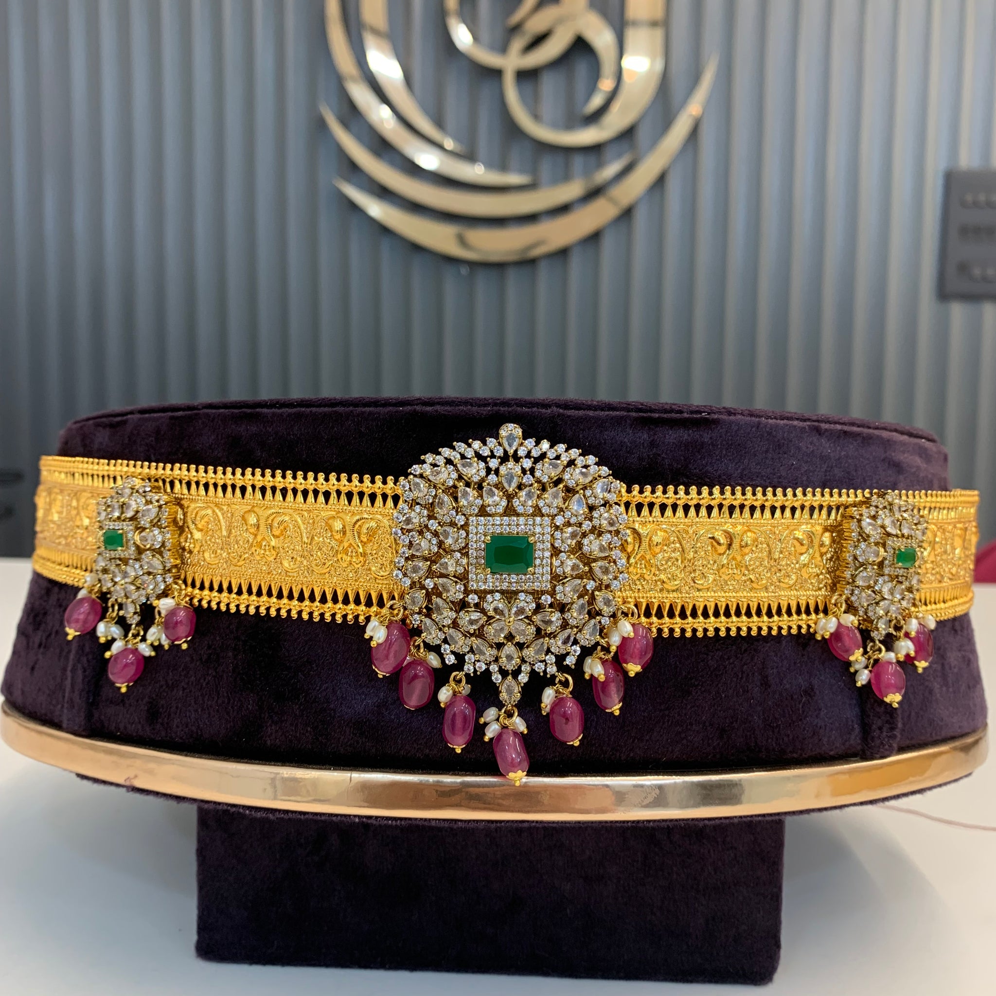Beautiful hipbelt adult 42inchs