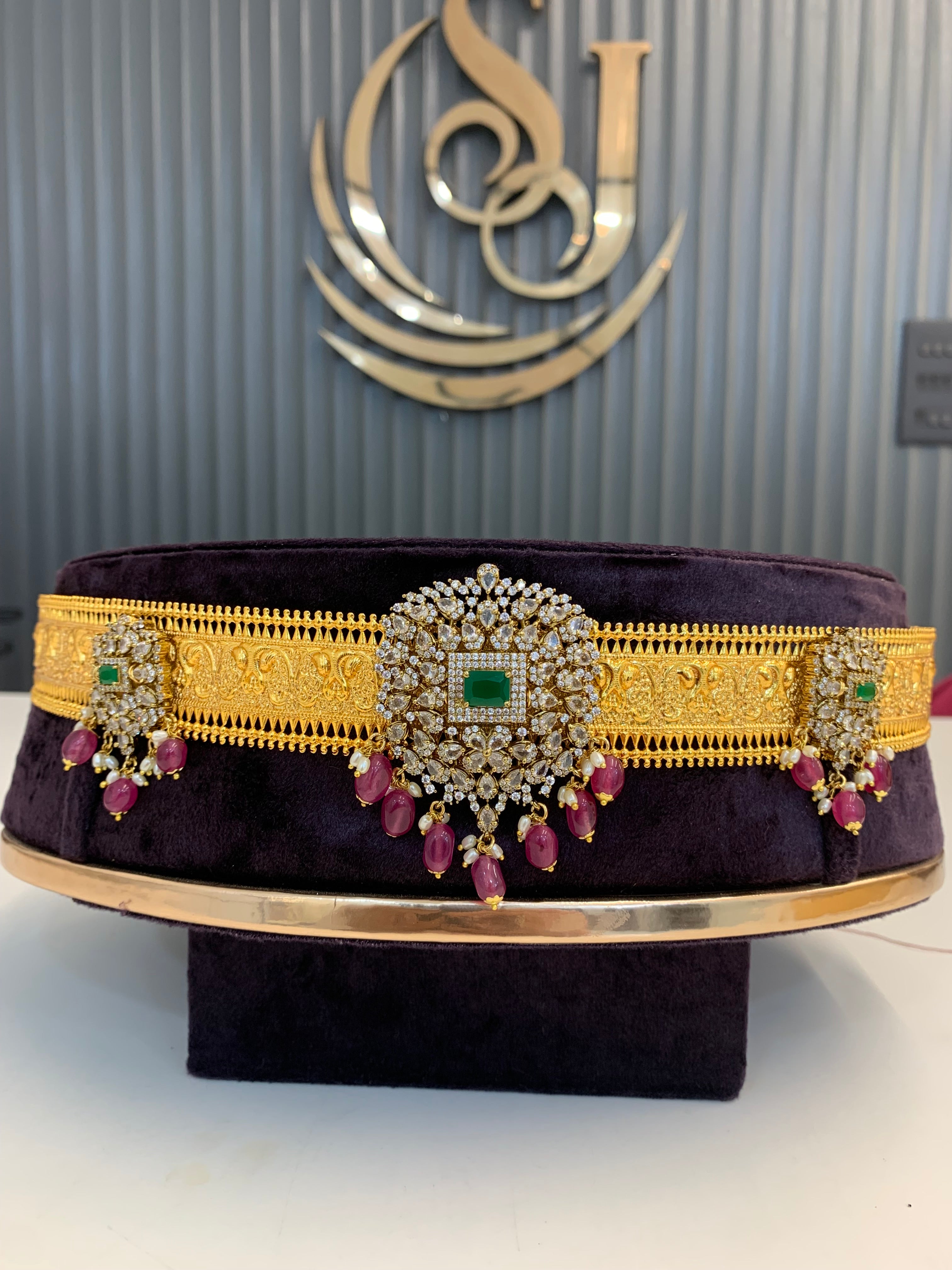Beautiful hipbelt adult 42inchs