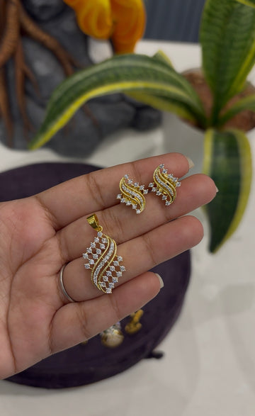 Beautiful diamond replica pendant set with hook and earrings with pushback