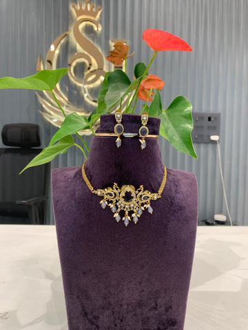 Beautiful chocker set