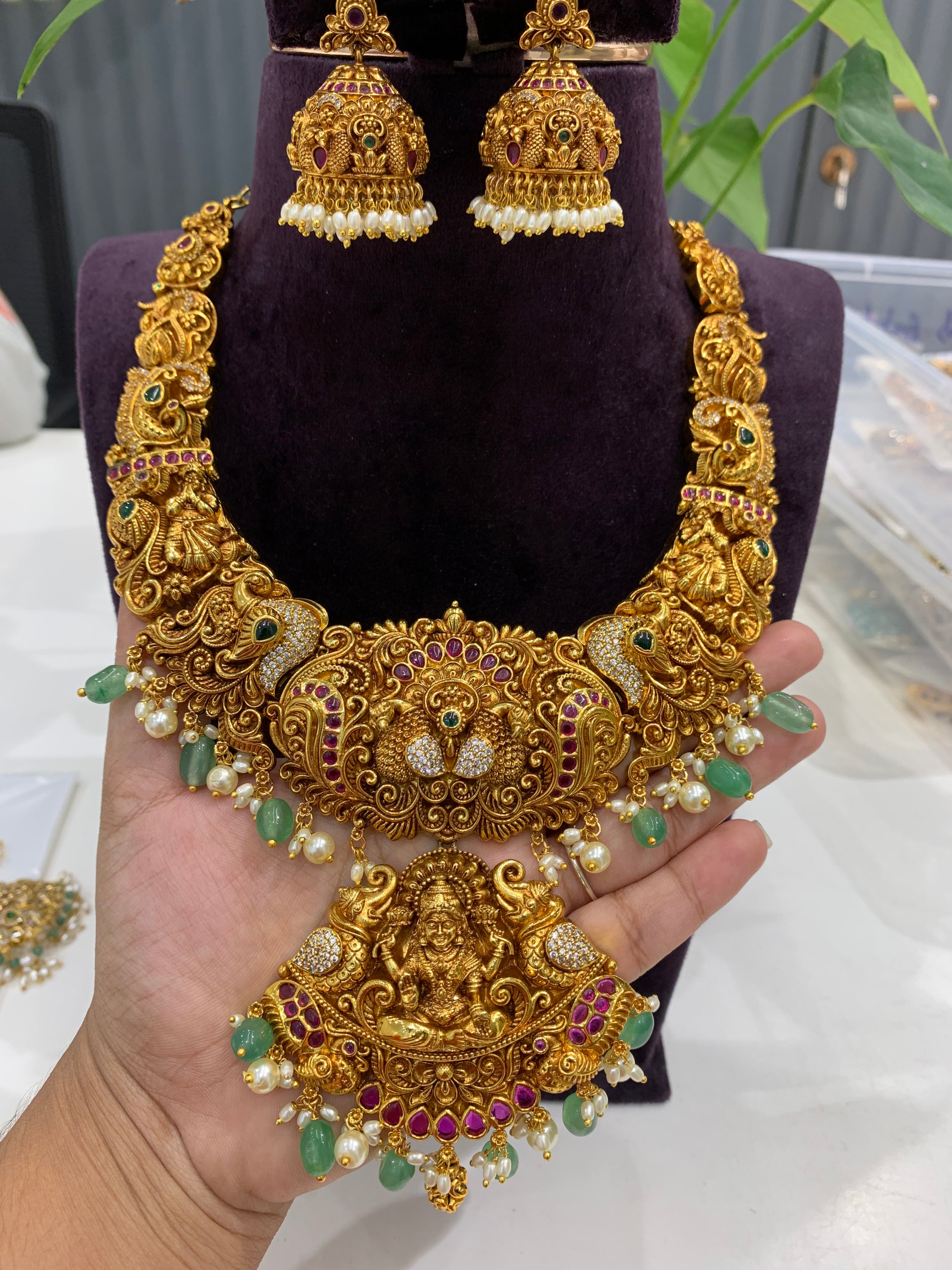 Beautiful nakshi 3D mini haram
