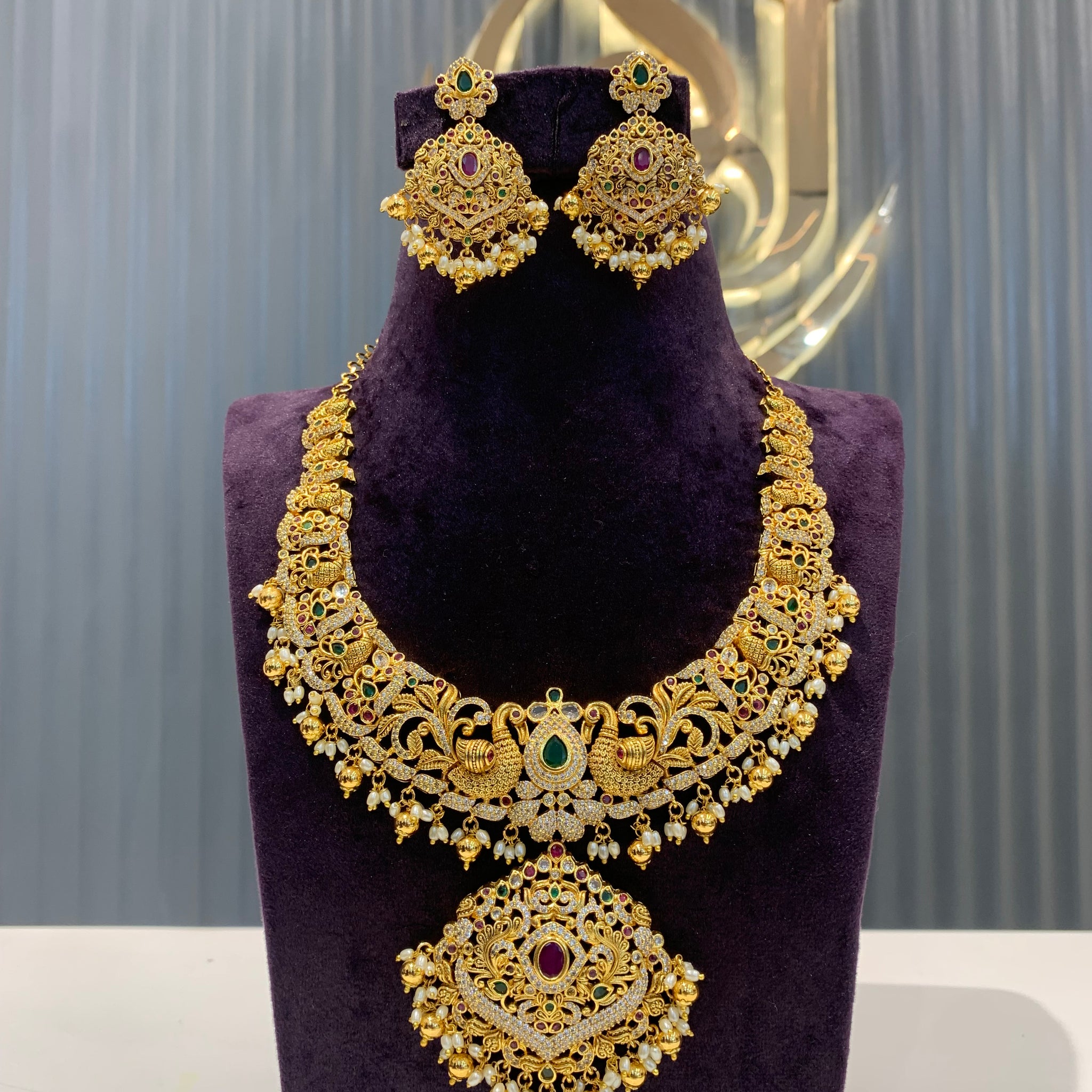 Gold Replica necklace