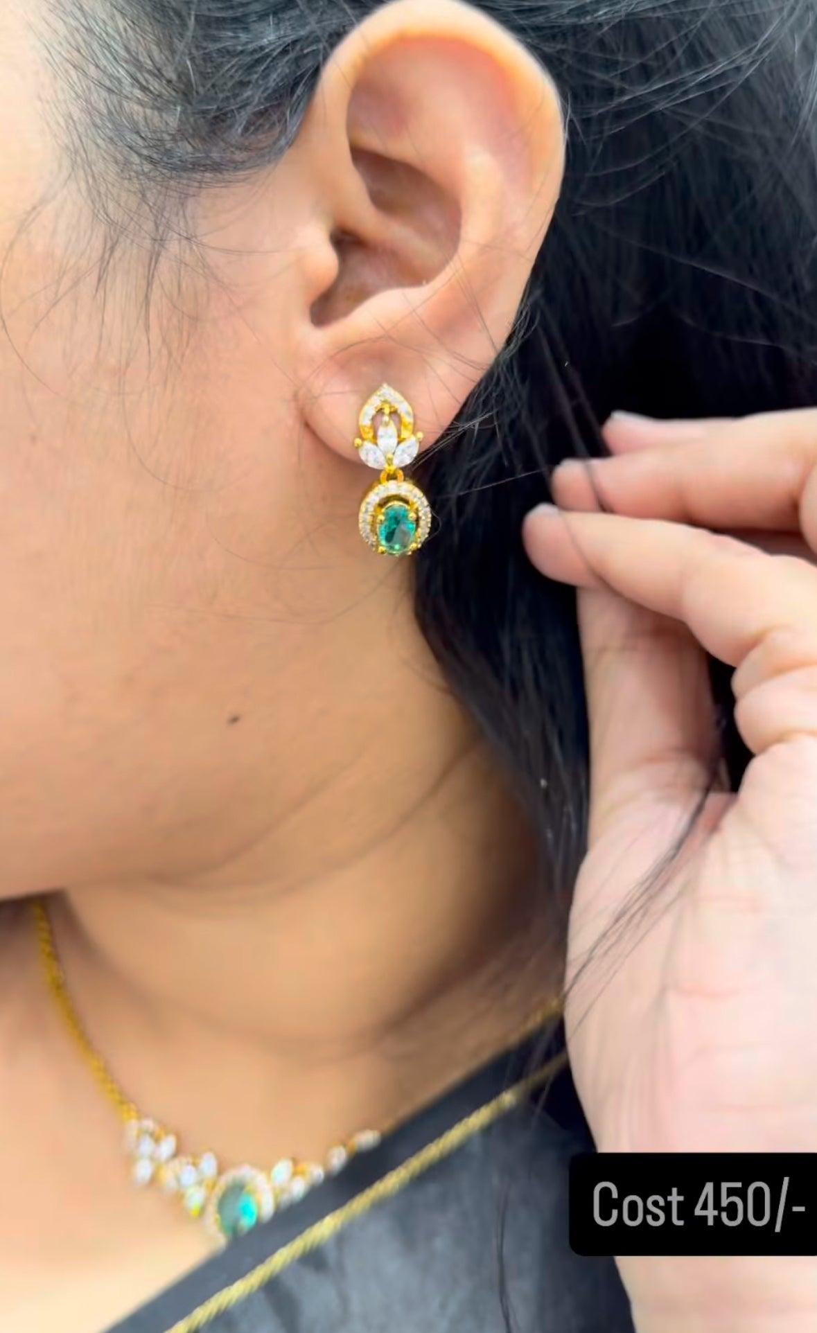 Beautiful simple necklace