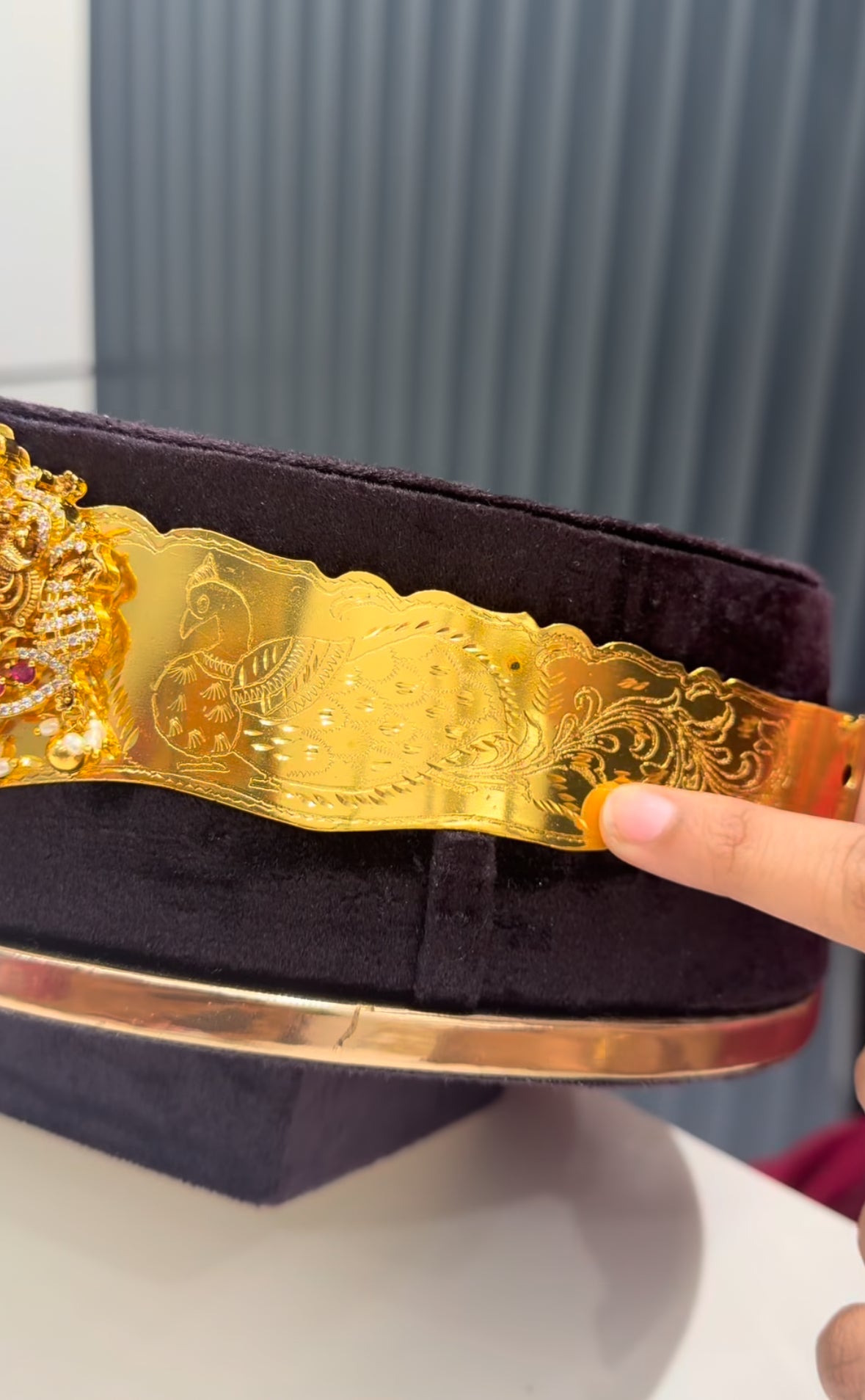 Beautiful gold replica adult vaddanam