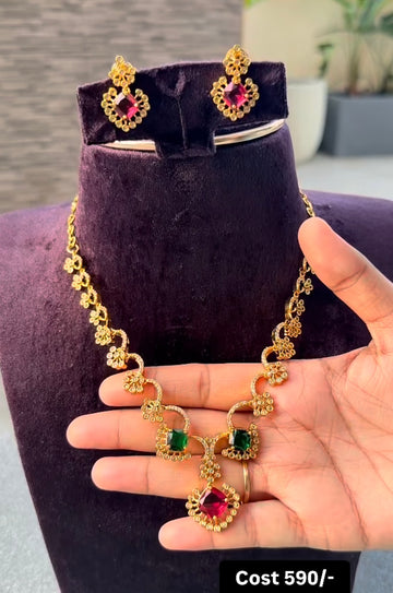 Beautiful Simple Partywear Necklace