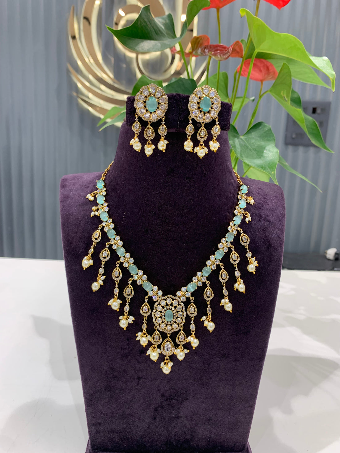Beautiful party  wear necklace