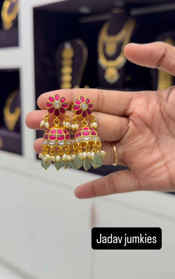 Premium jadav jumkies