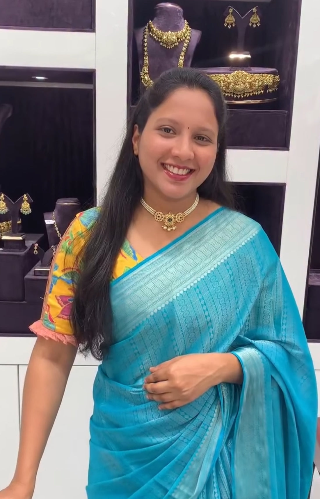 Beautiful pearls chocker set