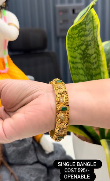 Beautiful openable traditional bangle (single)free size