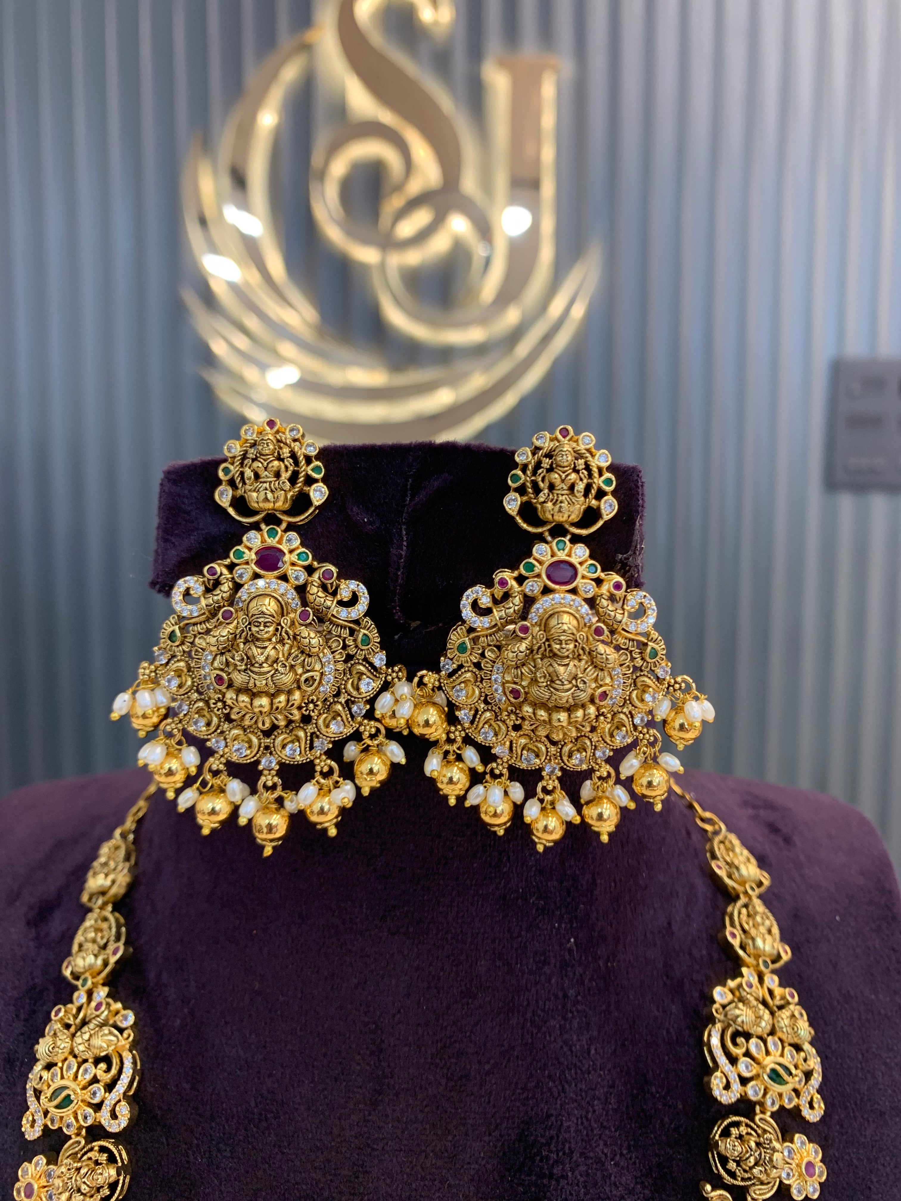 Beautiful Nakshi necklace