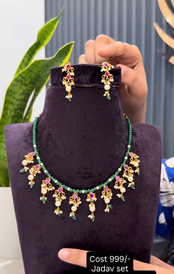 Beautiful Jadav Beads Set