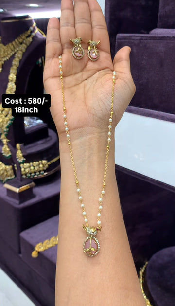 Beautiful chain set
