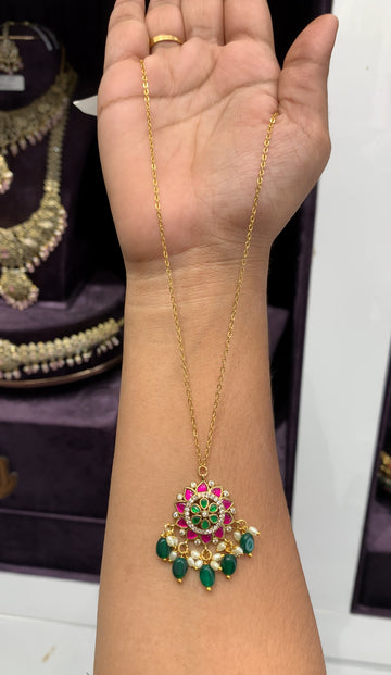 Beautiful stylish chain with jadav stone locket