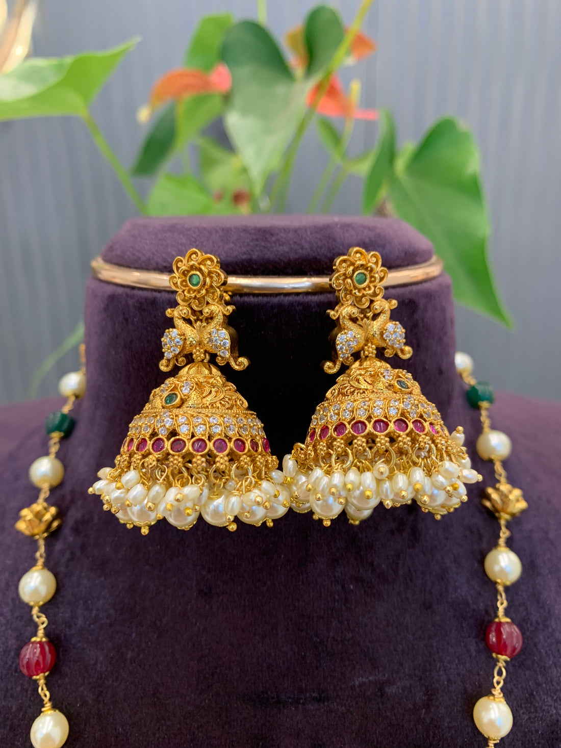 Beautiful Beads set with nakshi Ramparivar 3D locket set with Handmade Danda