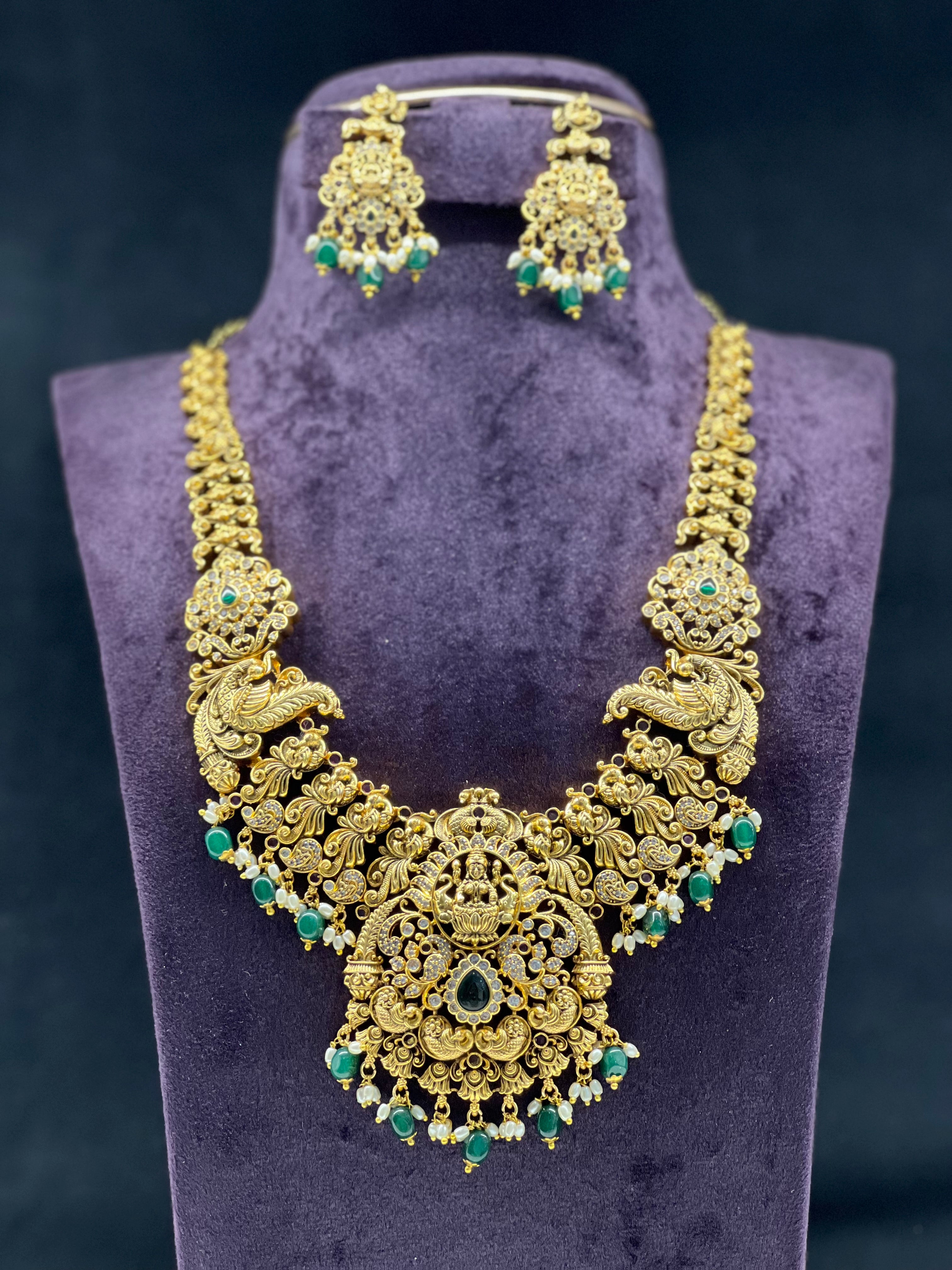 Beautiful 3D necklace