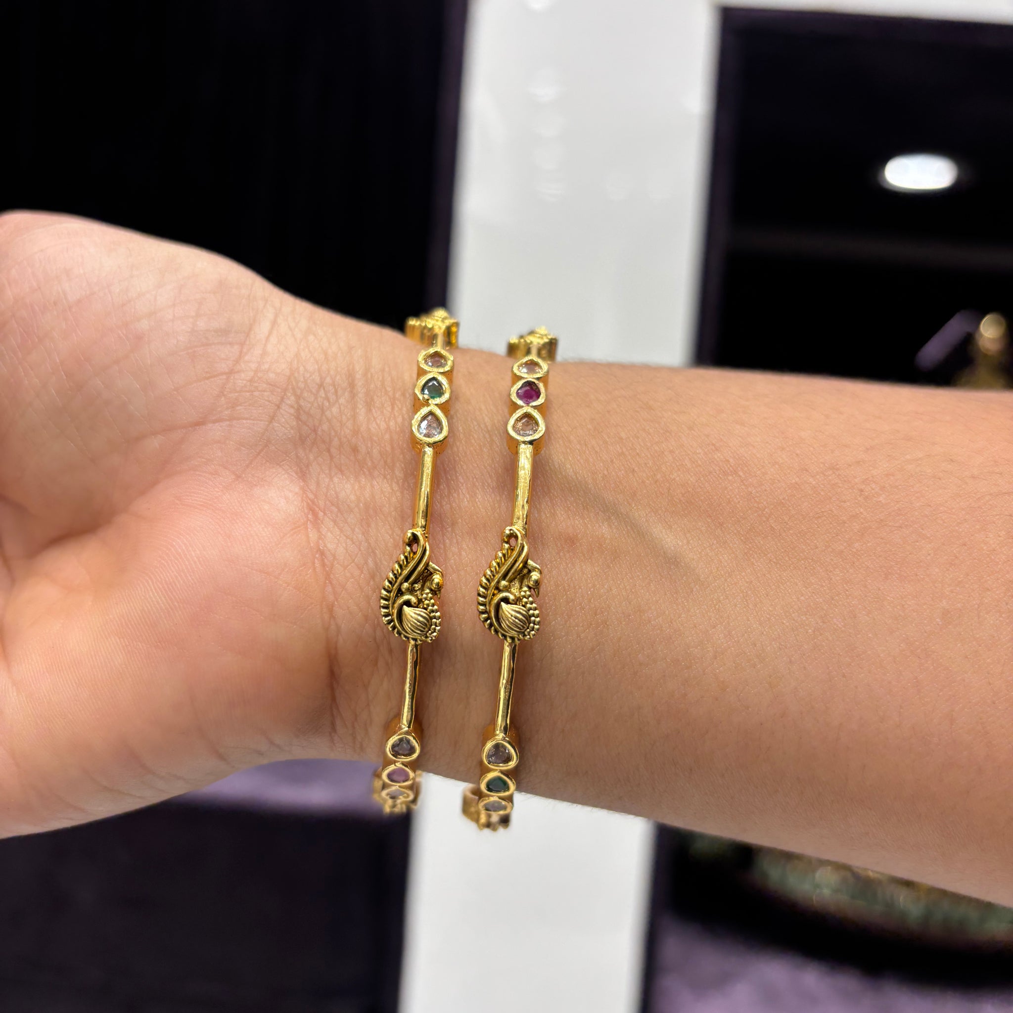 Nakshi Simple Peacock Bangles