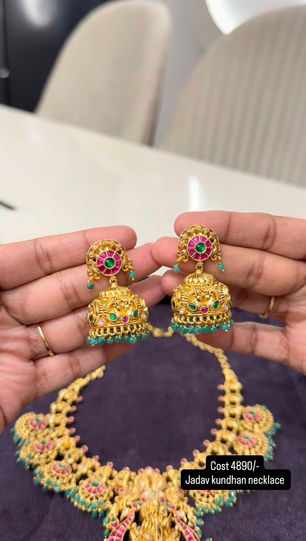 Beautiful jadav necklace