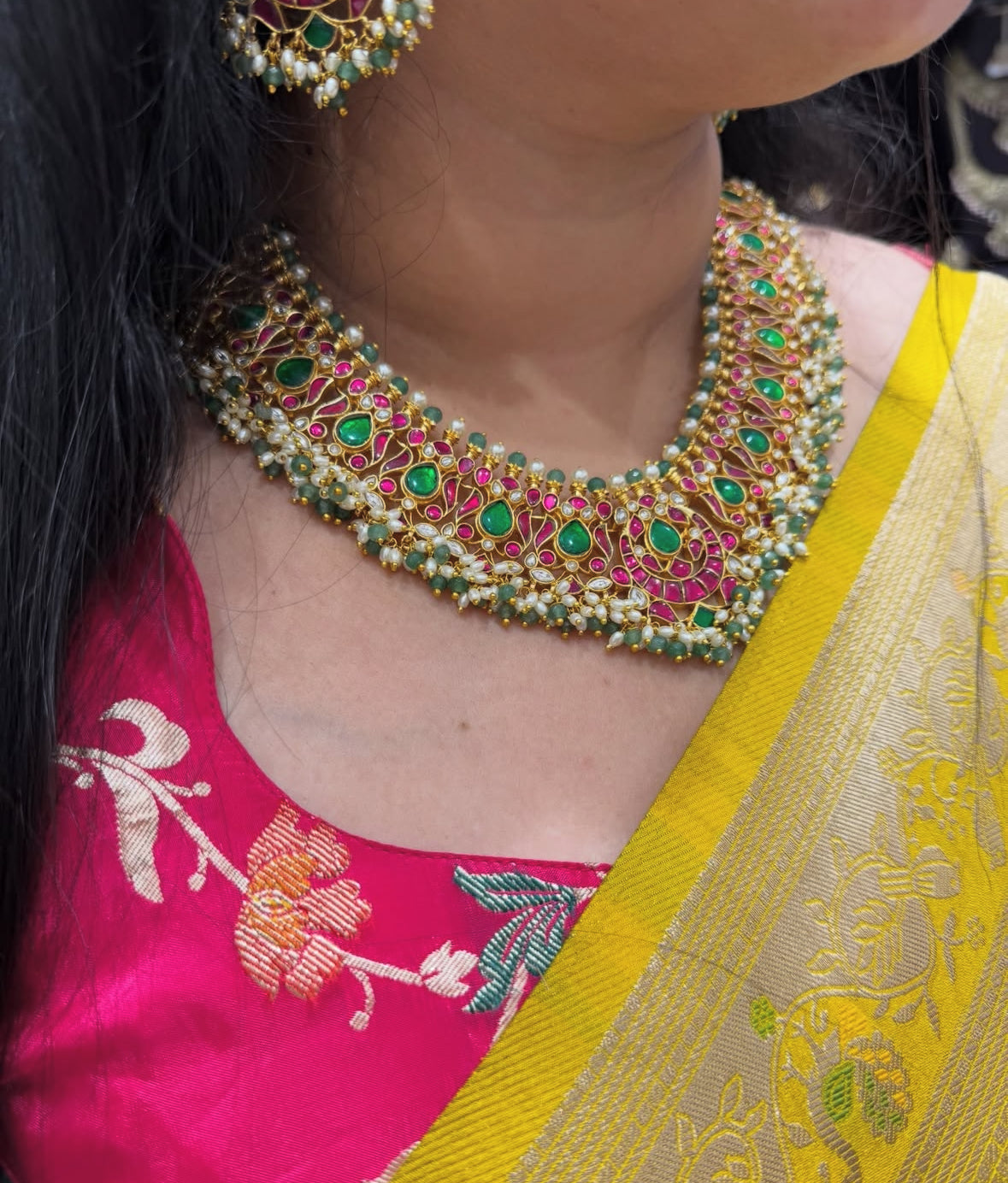 Beautiful heavy jadav necklace piece