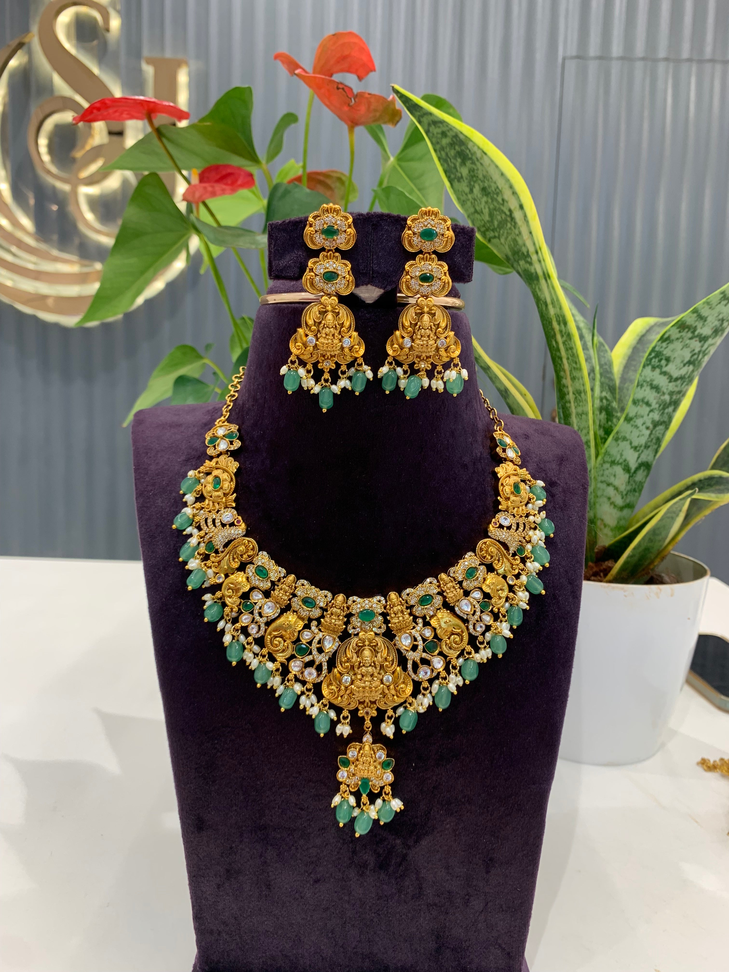Beautiful nakshi necklace