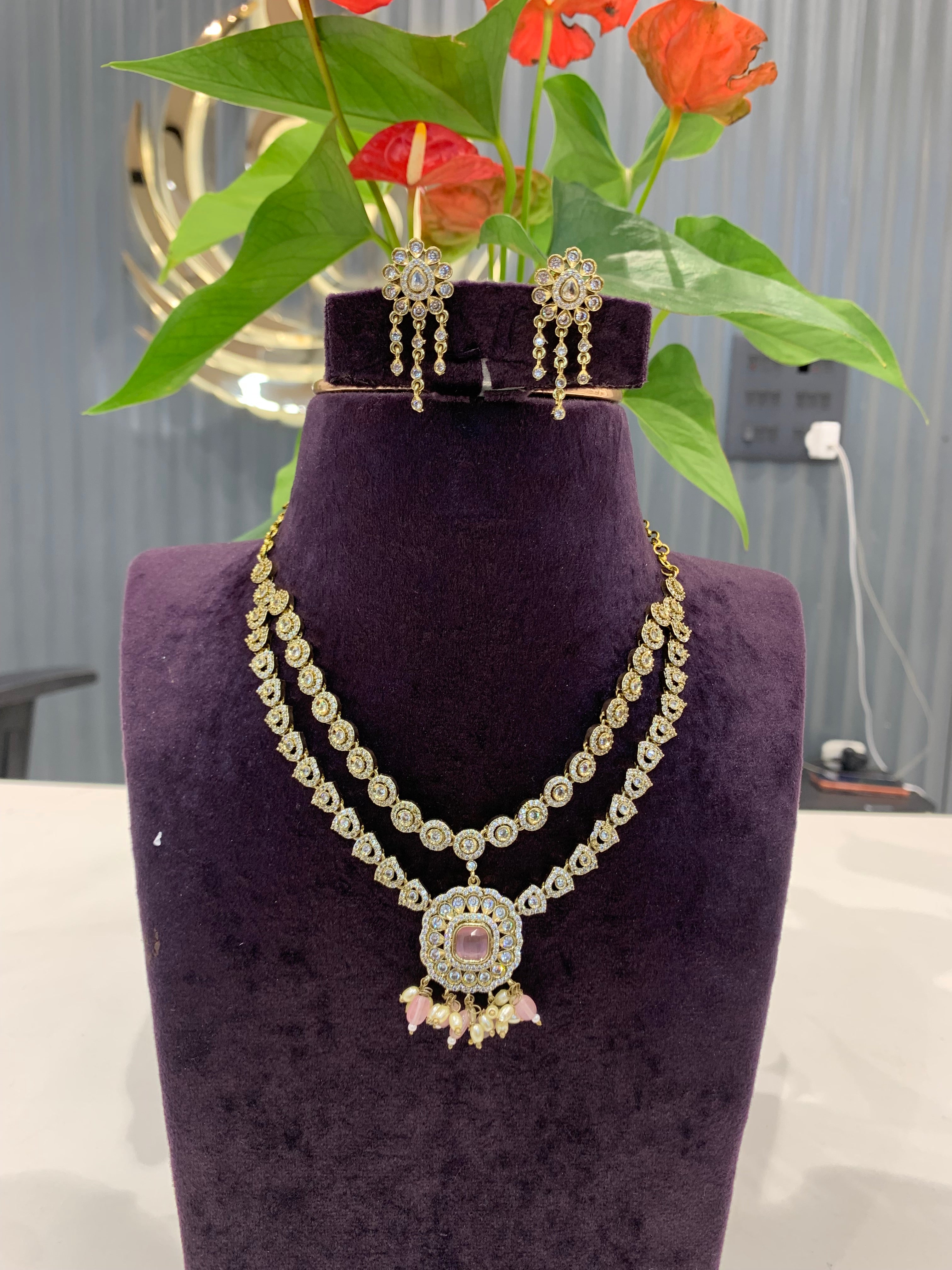 Beautiful simple double step necklace