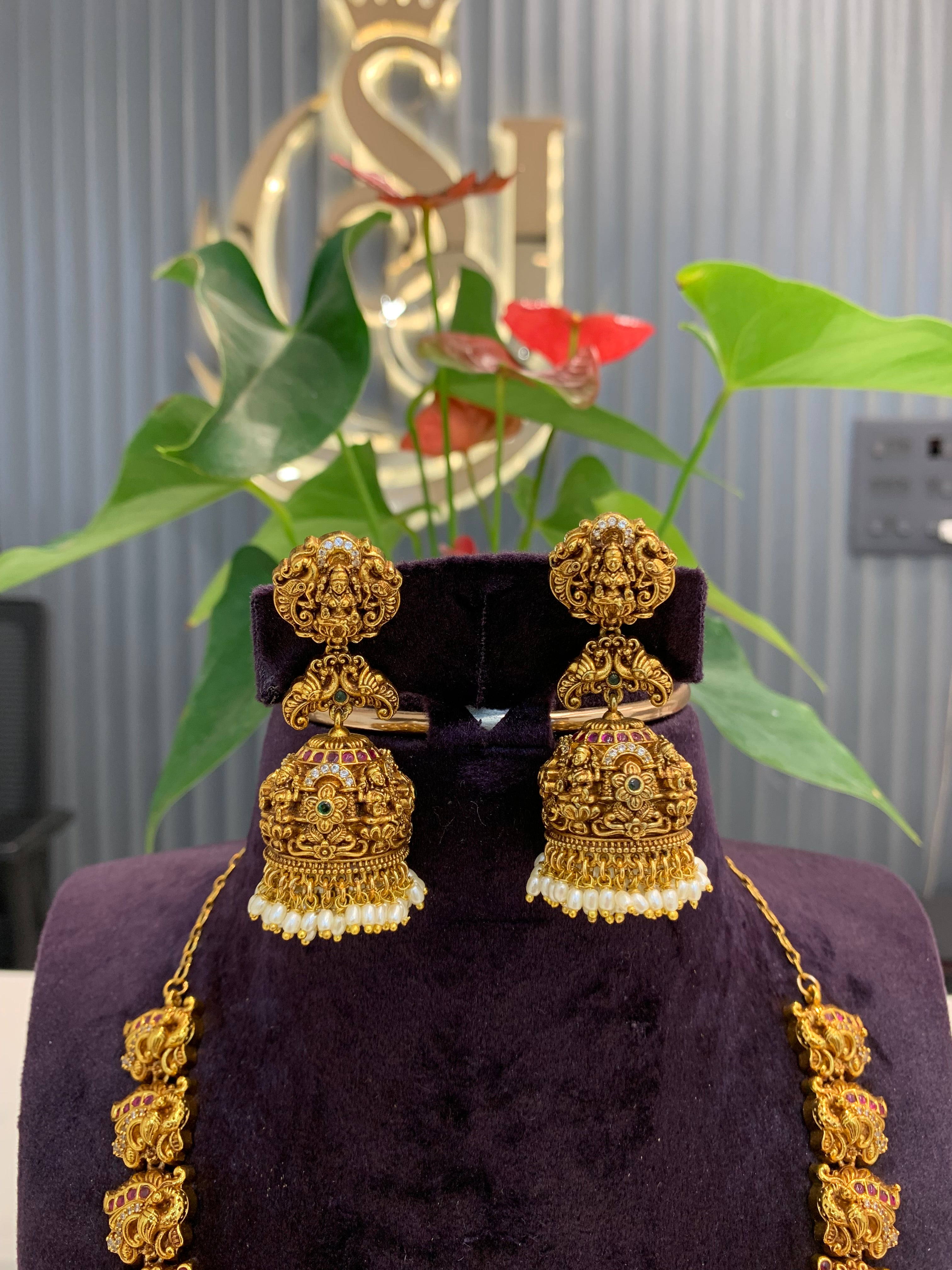 Beautiful nakshi 3D mini haram