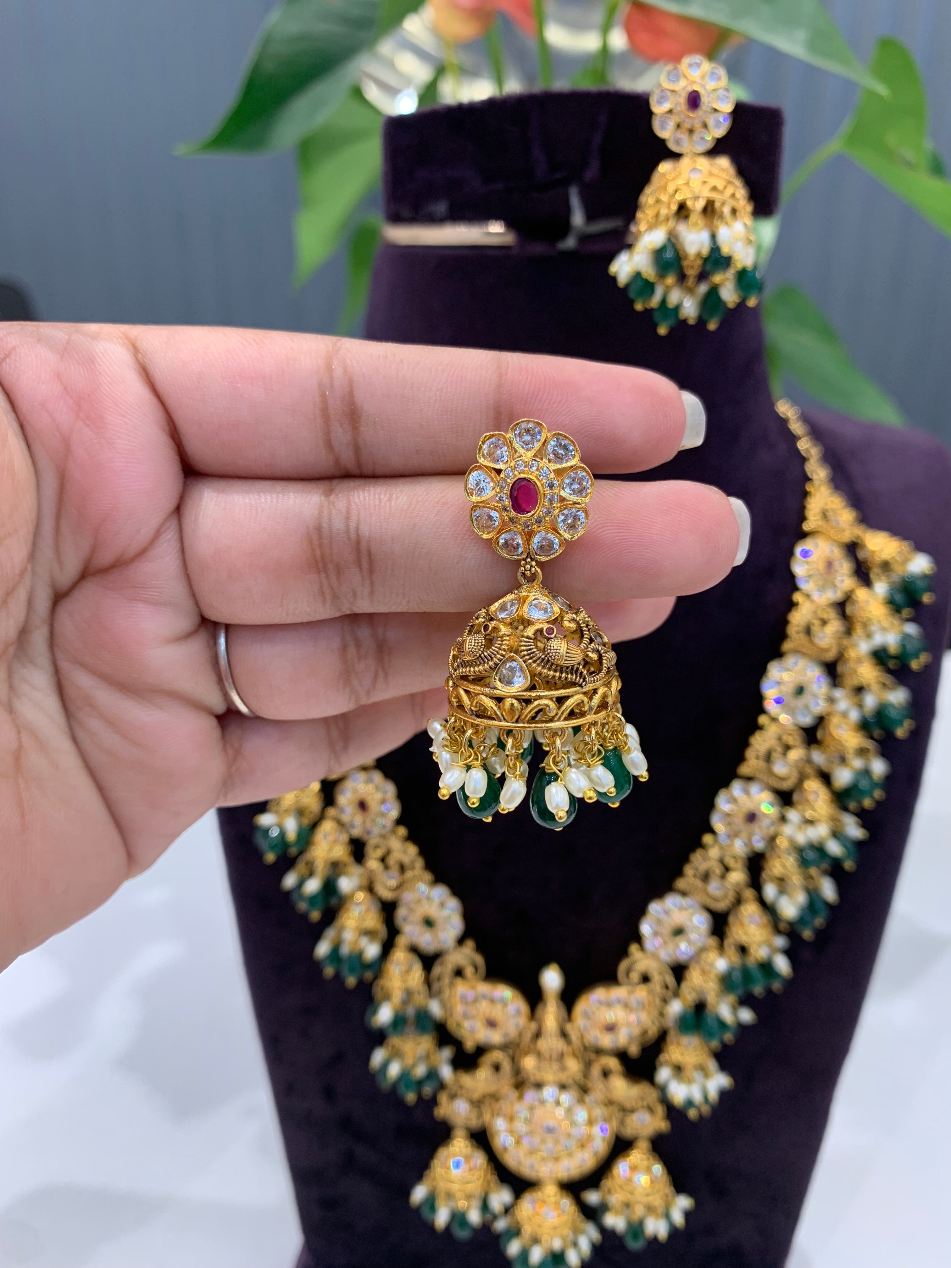 Beautiful nakshi neckset