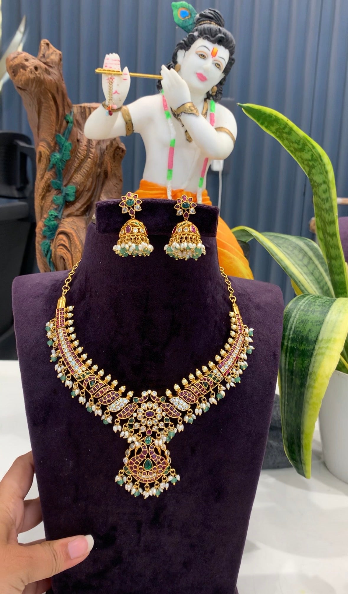 Beautiful changeable 2 in 1 necklace