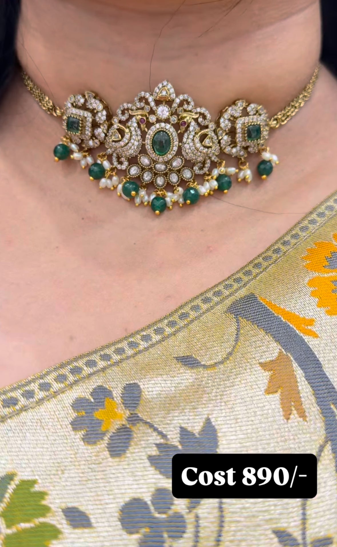 Beautiful cute chocker