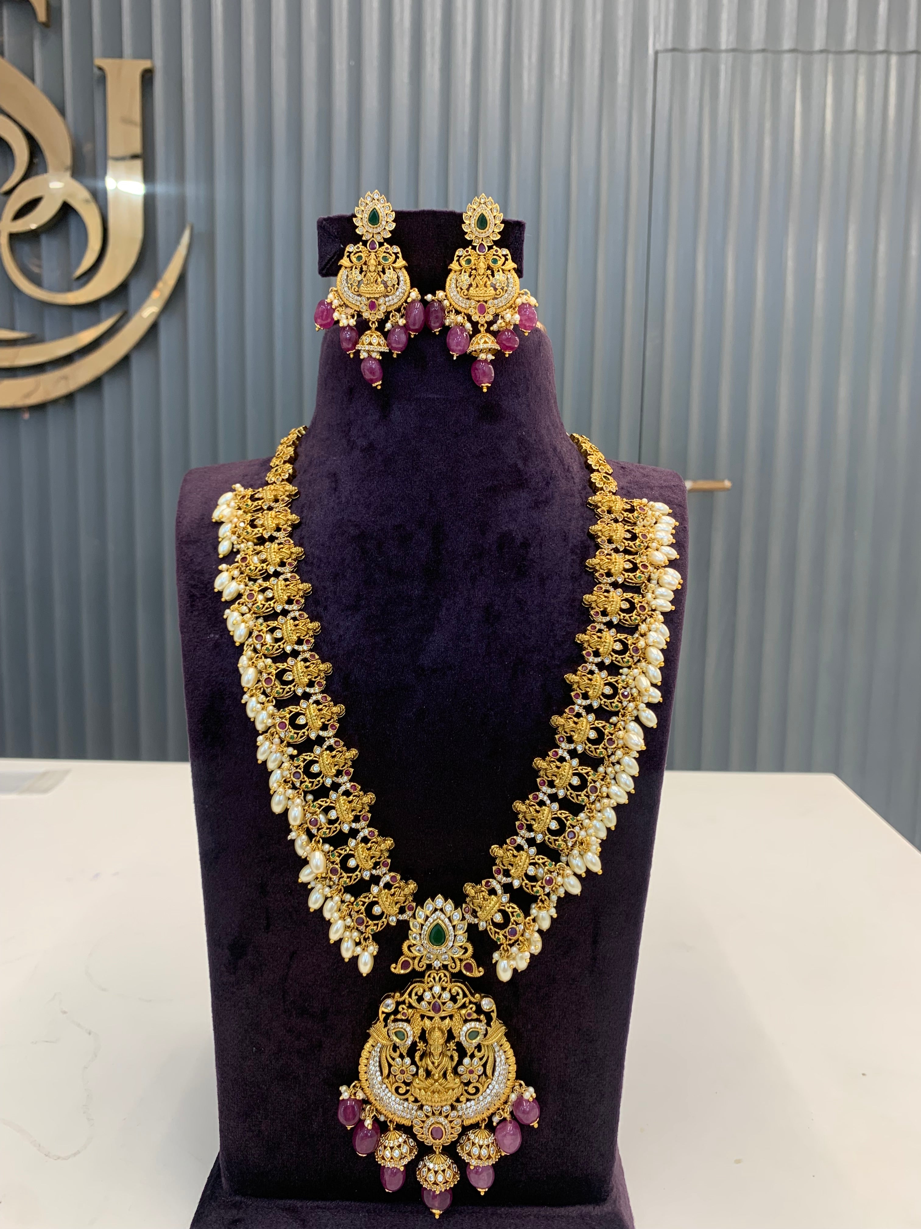 Beautiful nakshi long haram