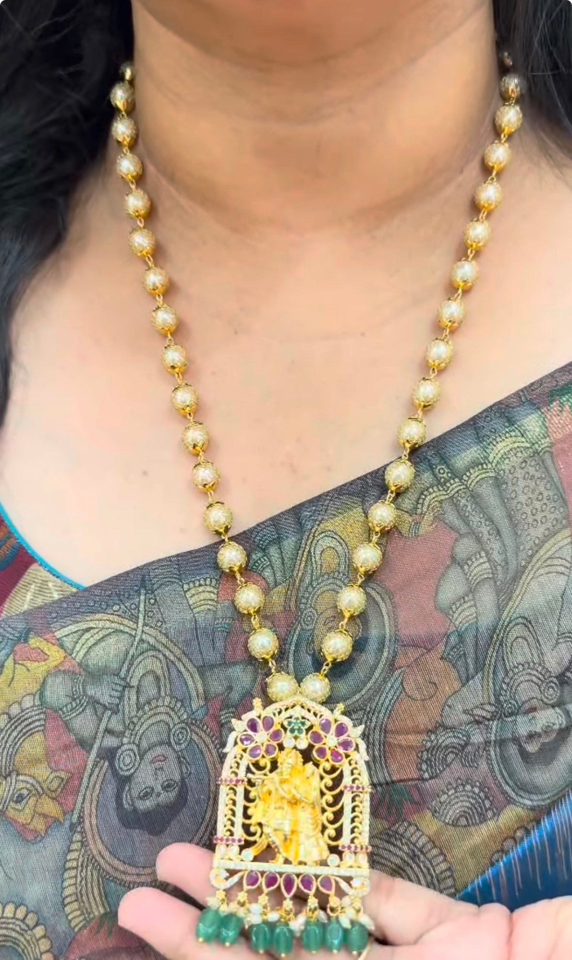 Beautiful Locket with Chain