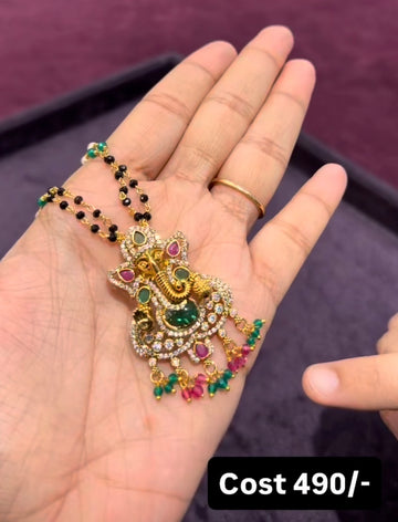 Beautiful Ganesh Locket With Stylish Blackbeads