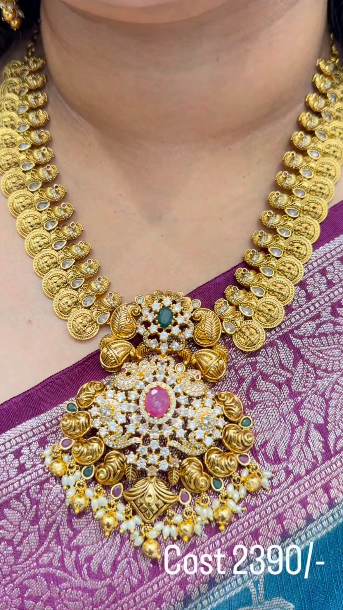 Beautiful kausal necklace