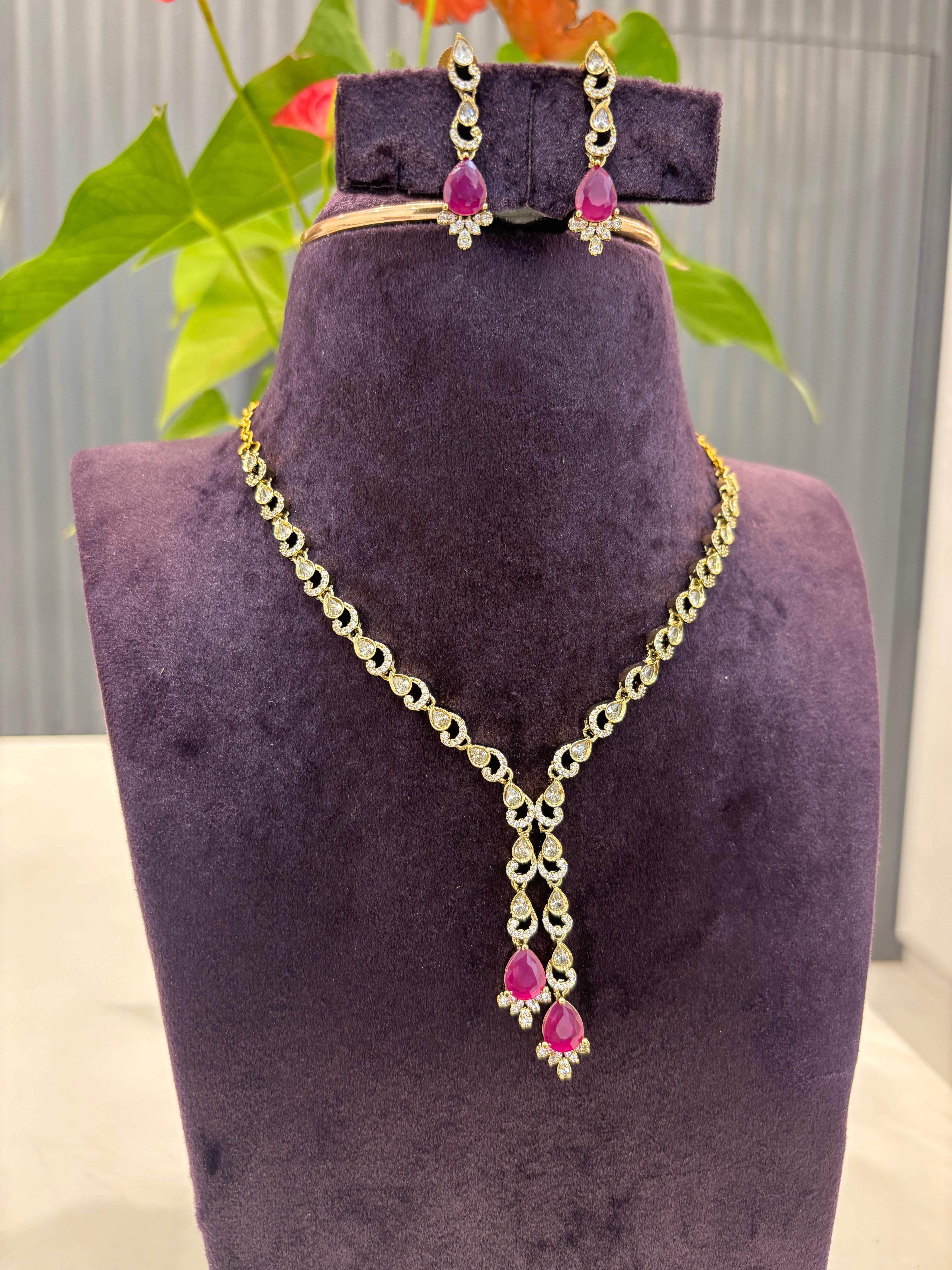 Beautiful Victoria Pink stone necklace