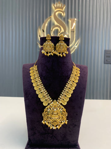 Beautiful nakshi necklace